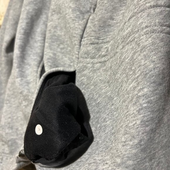 LULULEMON &go take-off fleece size 4 - Picture 8 of 9